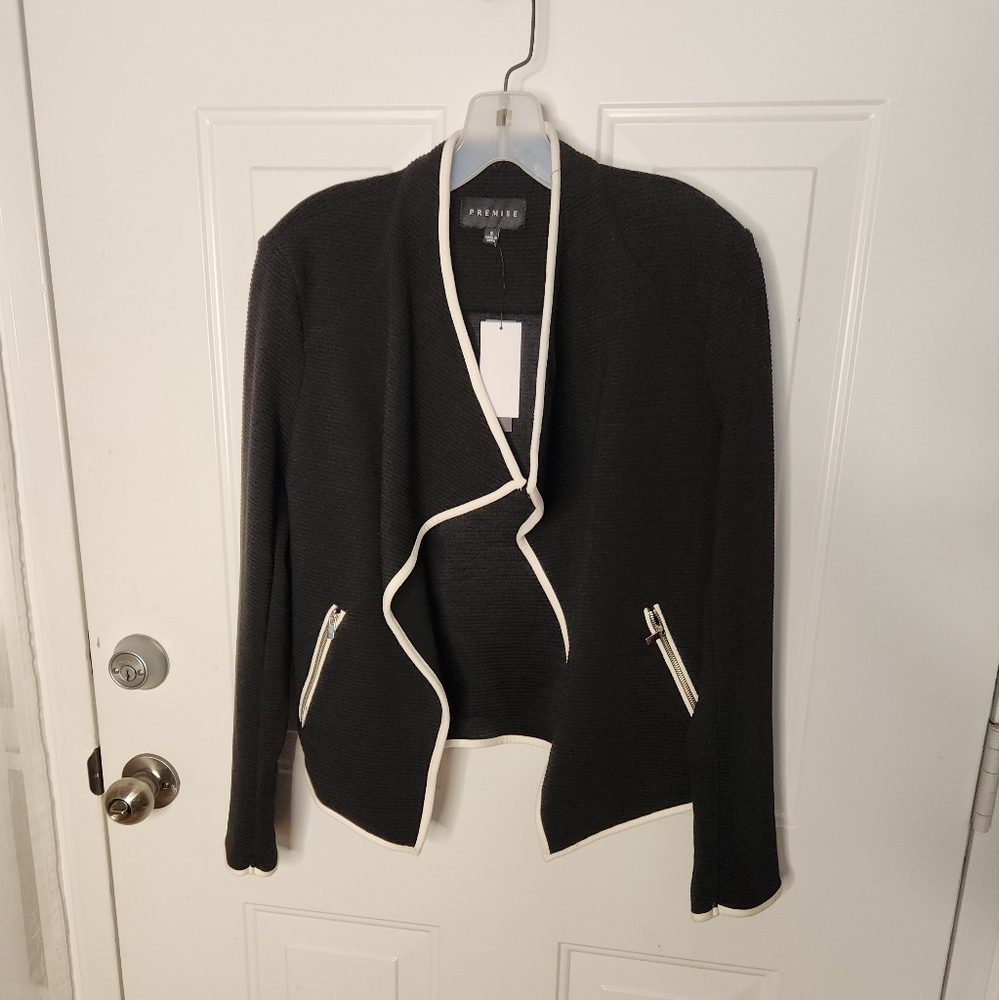 NWT Premise Black and White Open Jacket Size Small
